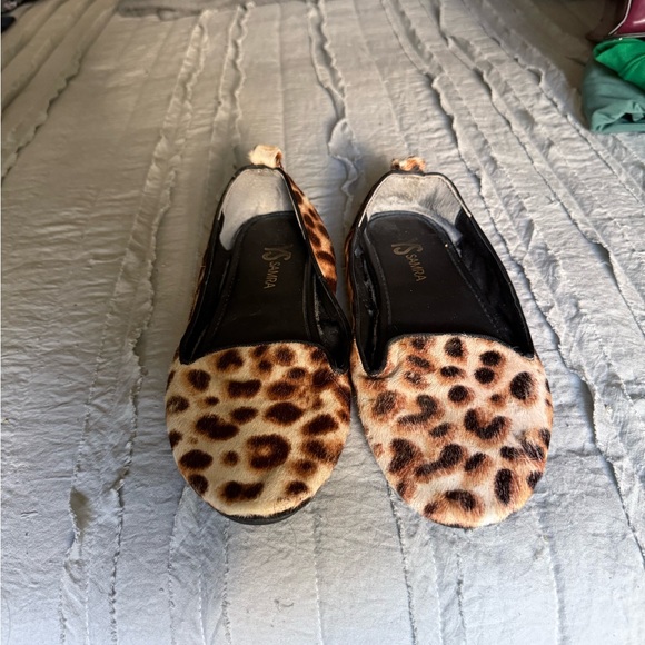 Leopard Print Women's Flats - Picture 1 of 3